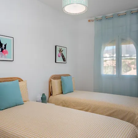 Terrace By The Sea Penthouse & Puerto De Appartamento