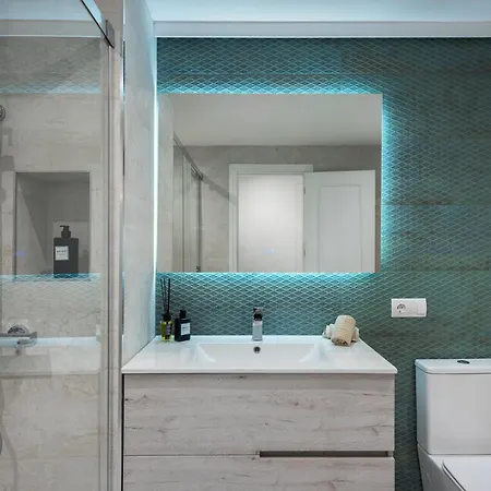 Terrace By The Sea Penthouse & Puerto De *