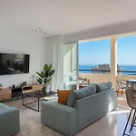 Terrace By The Sea Penthouse & Puerto De *